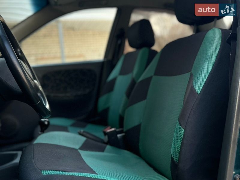 Седан Daewoo Lanos 2003 в Николаеве