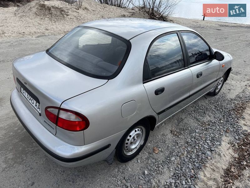 Седан Daewoo Lanos 2004 в Кременчуге