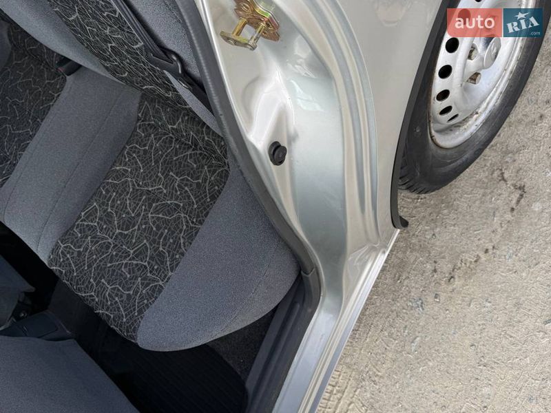 Седан Daewoo Lanos 2004 в Кременчуге