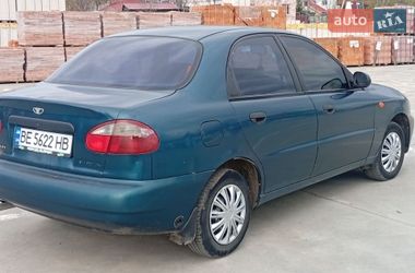Седан Daewoo Lanos 2002 в Первомайске