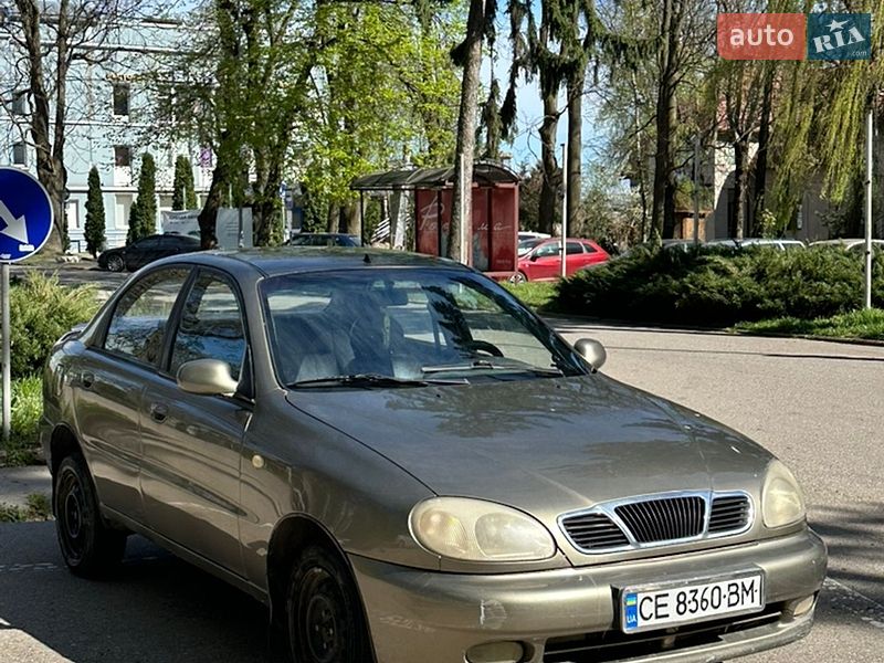 Седан Daewoo Lanos 2004 в Черновцах