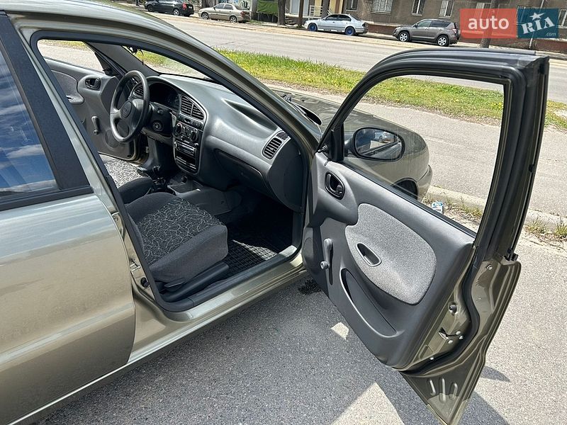 Седан Daewoo Lanos 2007 в Дніпрі