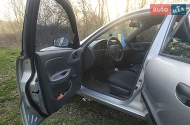 Седан Daewoo Lanos 1998 в Нетішині