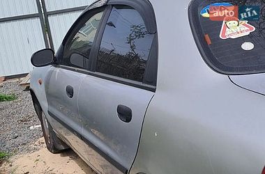 Седан Daewoo Lanos 2003 в Макарові
