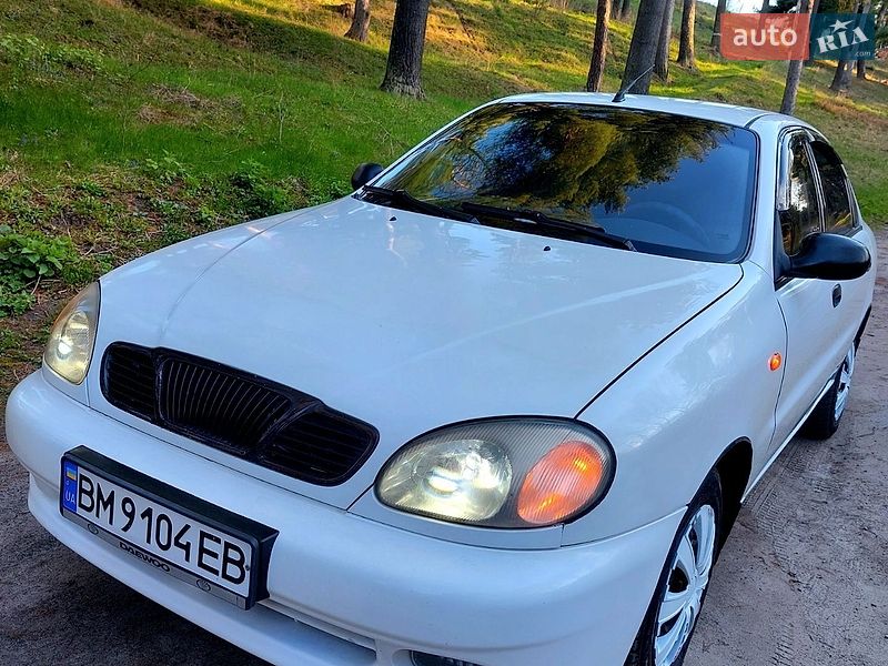 Седан Daewoo Lanos 2004 в Тростянці