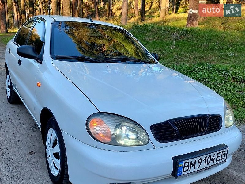Седан Daewoo Lanos 2004 в Тростянці