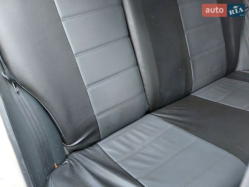 Седан Daewoo Lanos 2004 в Тростянці