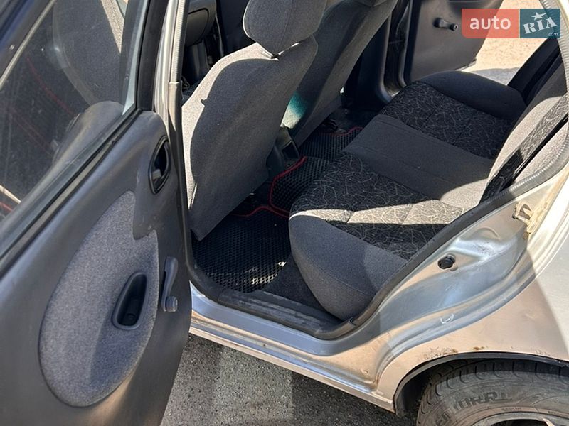 Седан Daewoo Lanos 2006 в Кривому Розі