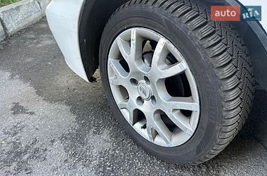 Седан Daewoo Lanos 2004 в Киеве