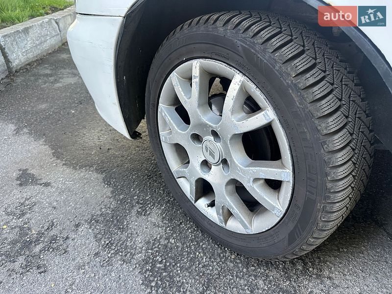 Седан Daewoo Lanos 2004 в Киеве