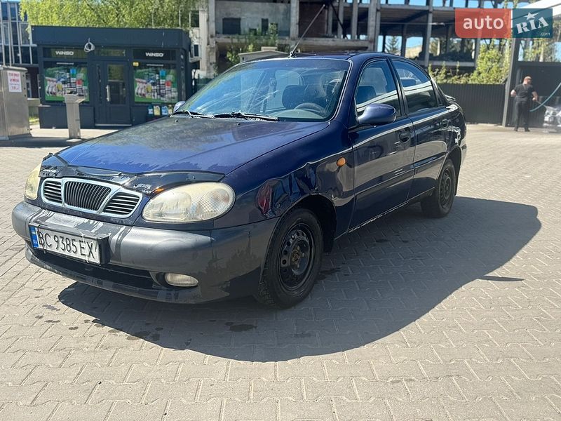 Седан Daewoo Lanos 2004 в Львове