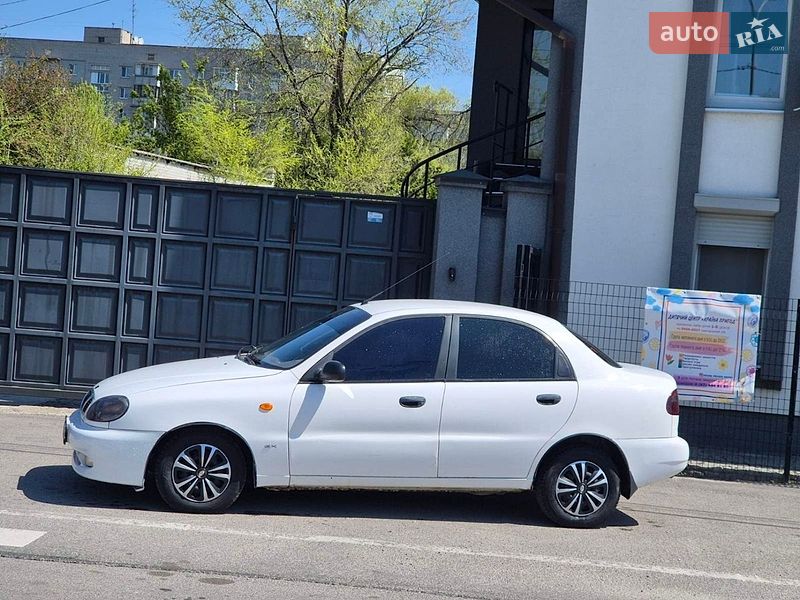 Седан Daewoo Lanos 2006 в Дніпрі
