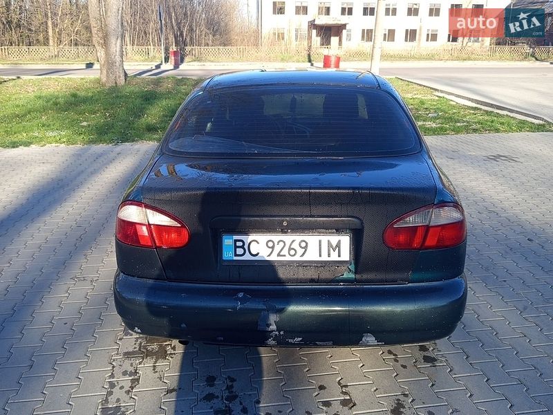 Седан Daewoo Lanos 1998 в Дрогобыче