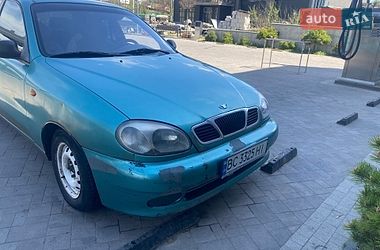 Седан Daewoo Lanos 1998 в Львове
