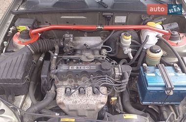 Седан Daewoo Lanos 2006 в Киеве
