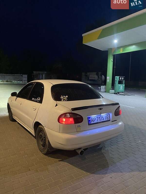 Седан Daewoo Lanos 1998 в Запорожье