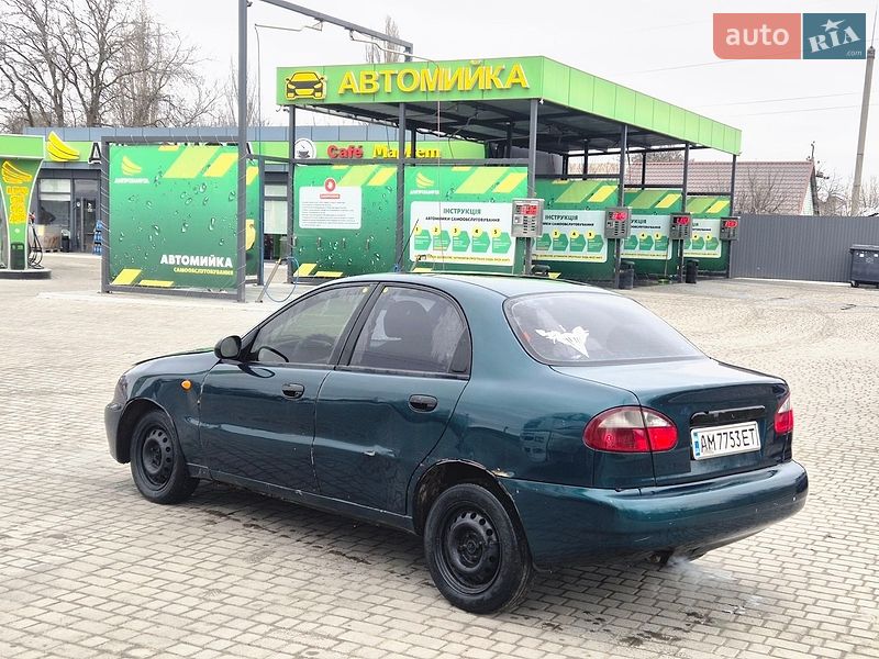 Седан Daewoo Lanos 2005 в Дніпрі