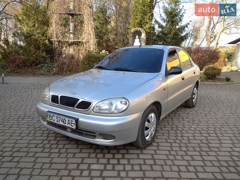 Седан Daewoo Lanos 2005 в Львові