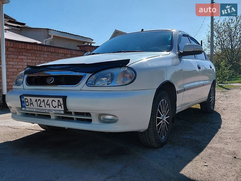 Седан Daewoo Lanos 2014 в Кропивницькому