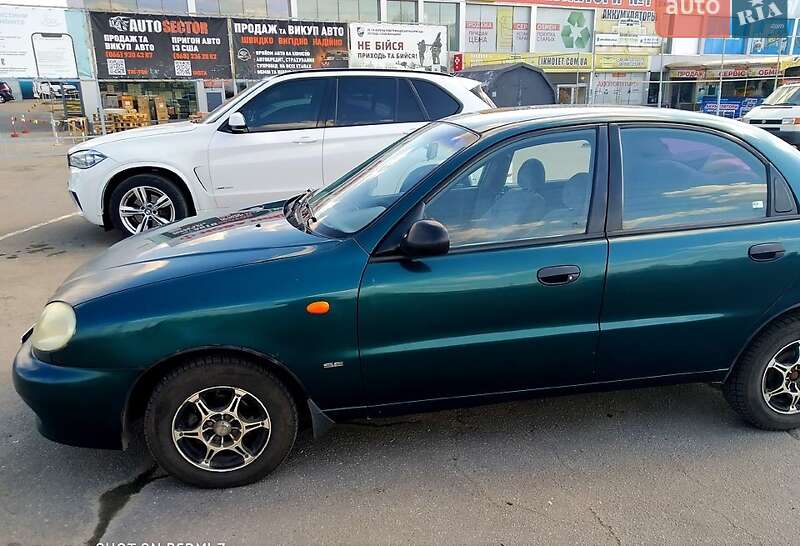 Седан Daewoo Lanos 2000 в Харкові