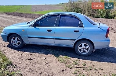 Седан Daewoo Lanos 2003 в Липовій Долині