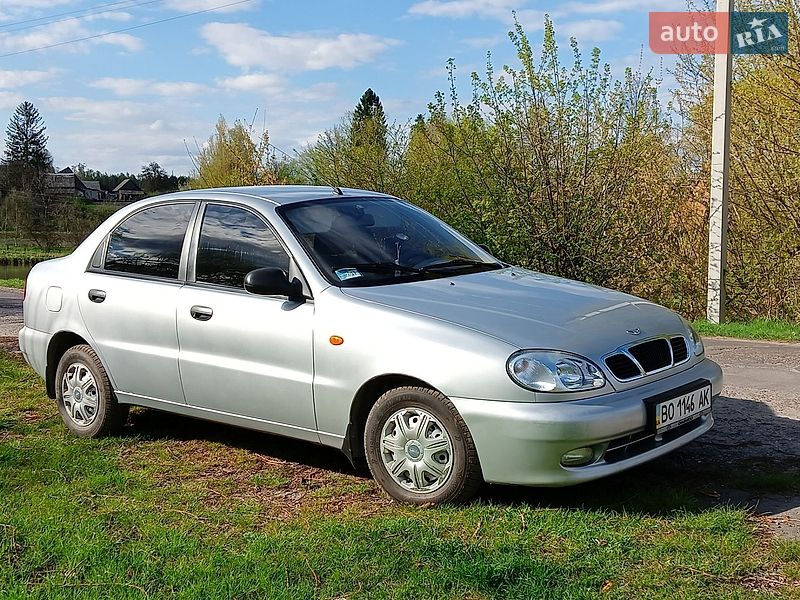 Седан Daewoo Lanos 2008 в Кременце
