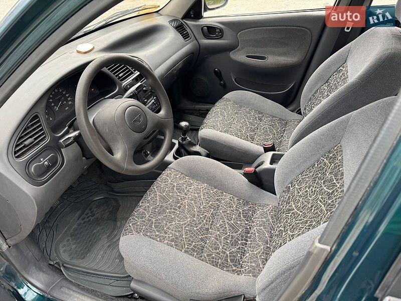 Седан Daewoo Lanos 2005 в Броварах