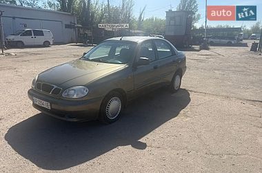 Седан Daewoo Lanos 2004 в Запоріжжі