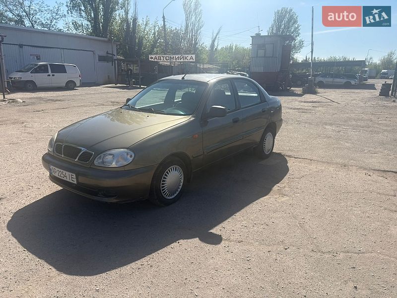 Седан Daewoo Lanos 2004 в Запоріжжі