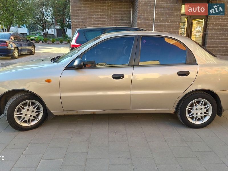 Седан Daewoo Lanos 2008 в Ивано-Франковске
