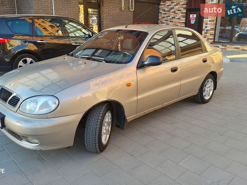 Седан Daewoo Lanos 2008 в Калуше