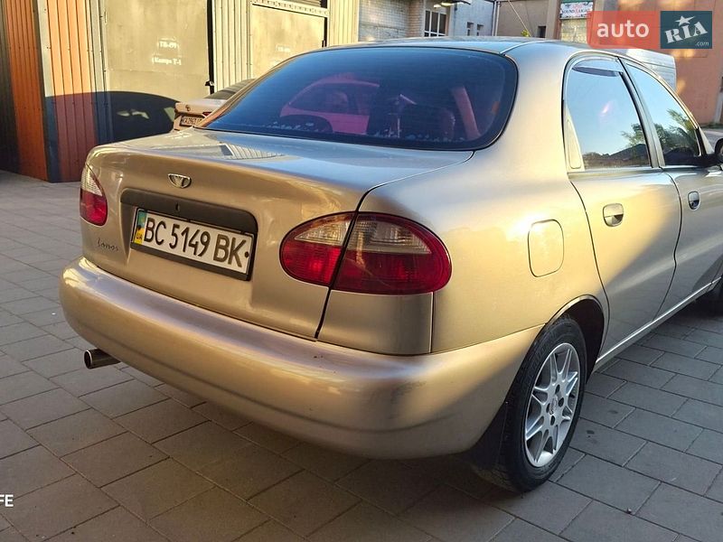 Седан Daewoo Lanos 2008 в Калуше
