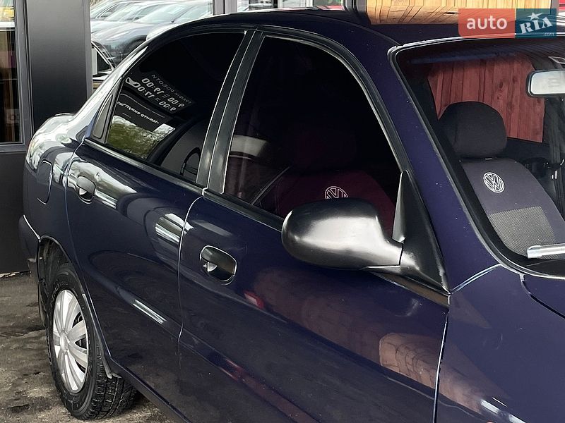 Седан Daewoo Lanos 2001 в Вінниці