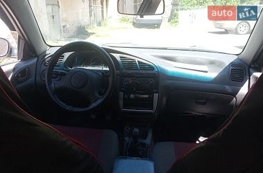 Седан Daewoo Lanos 2003 в Львове