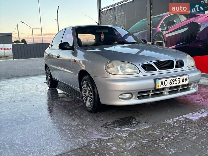 Седан Daewoo Lanos 2005 в Изе