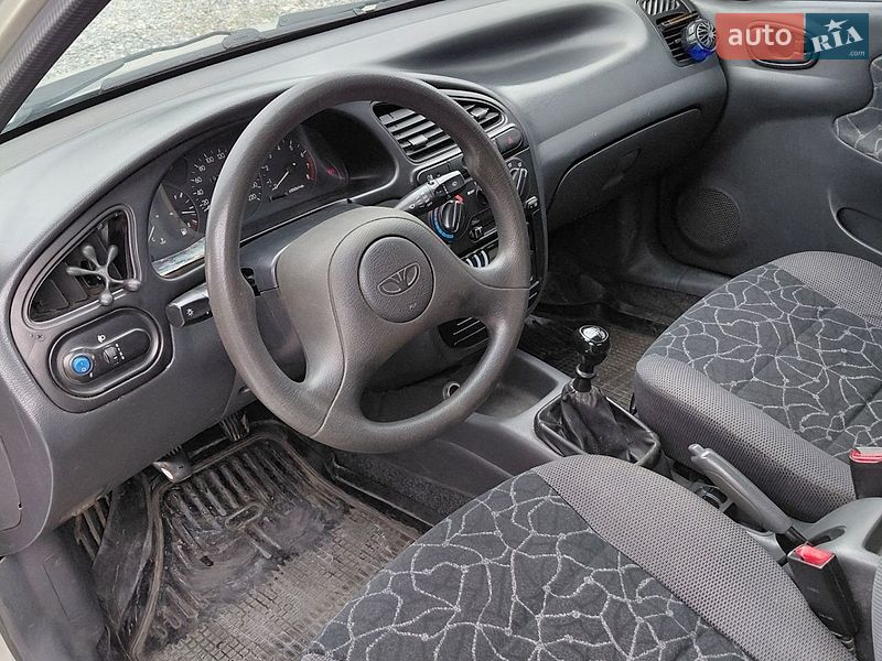 Седан Daewoo Lanos 2003 в Ивано-Франковске