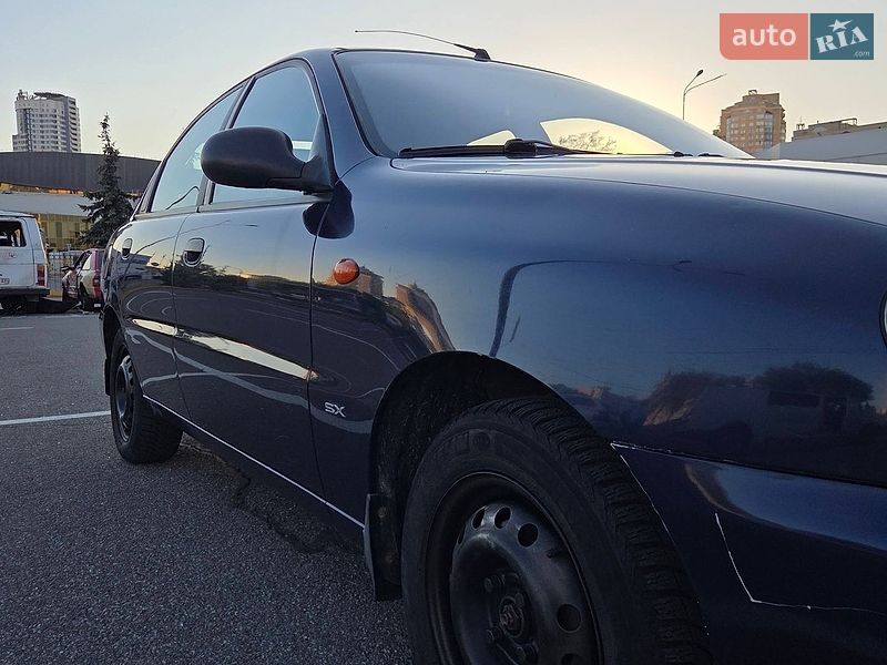 Седан Daewoo Lanos 2003 в Києві