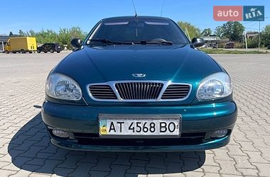 Седан Daewoo Lanos 2004 в Коломые
