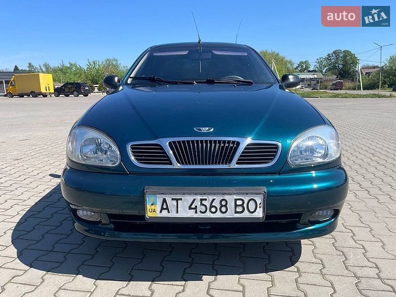Седан Daewoo Lanos 2004 в Коломые
