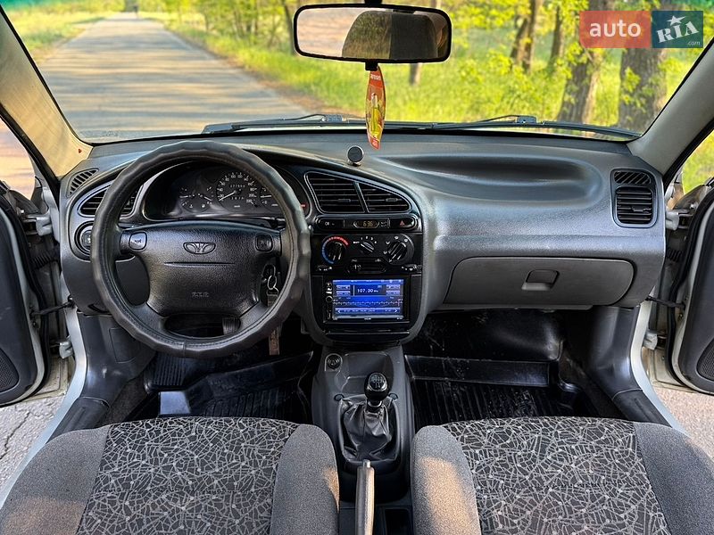 Седан Daewoo Lanos 2010 в Дніпрі