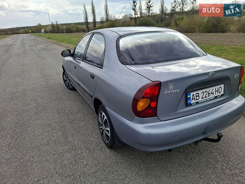 Седан Daewoo Lanos 2011 в Немирове
