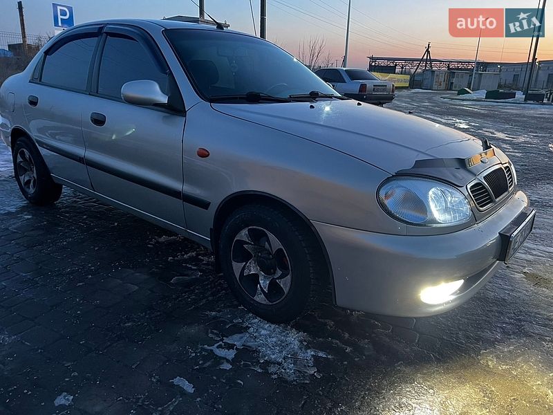 Седан Daewoo Lanos 2008 в Дніпрі