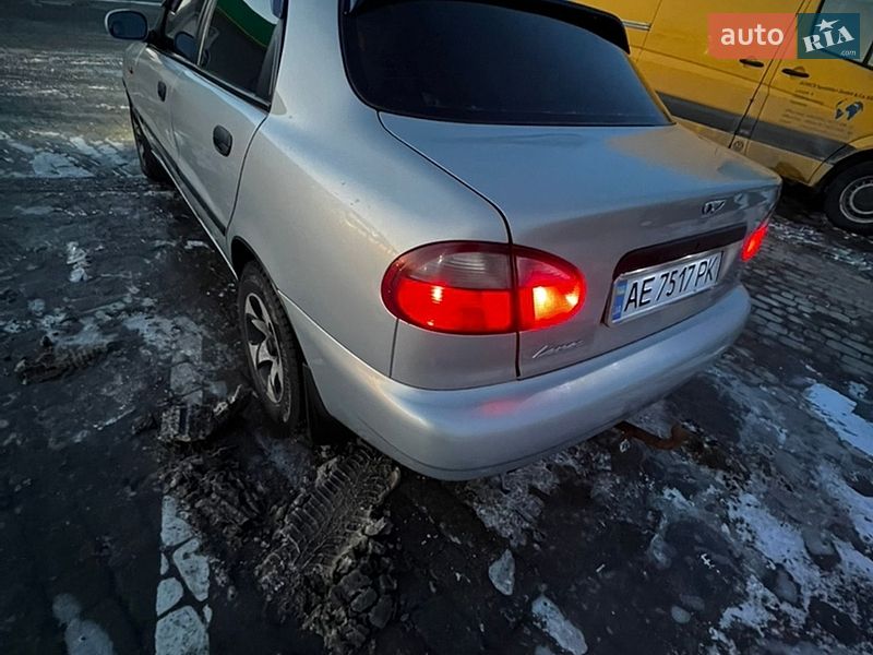Седан Daewoo Lanos 2008 в Дніпрі