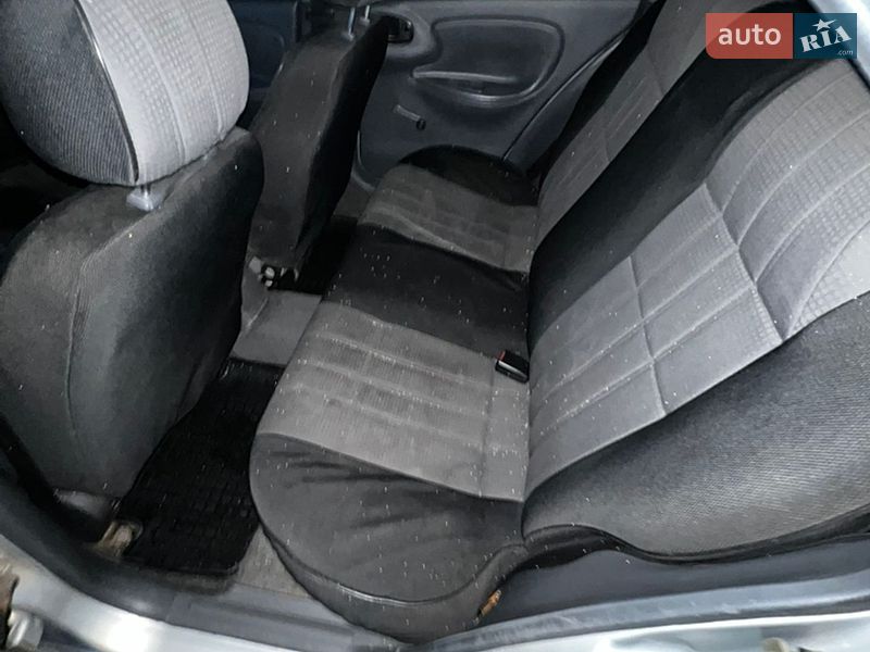 Седан Daewoo Lanos 2008 в Дніпрі