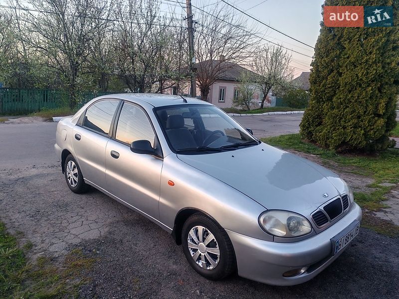 Седан Daewoo Lanos 2005 в Хоролі