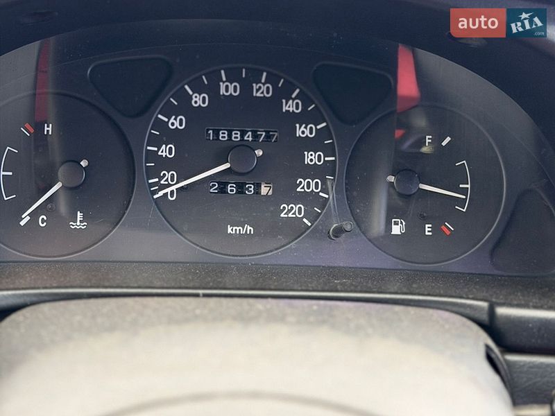 Седан Daewoo Lanos 2003 в Южноукраинске