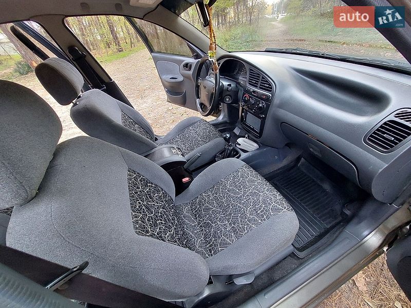 Седан Daewoo Lanos 2005 в Киеве