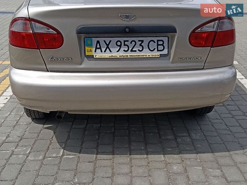 Седан Daewoo Lanos 2004 в Львове