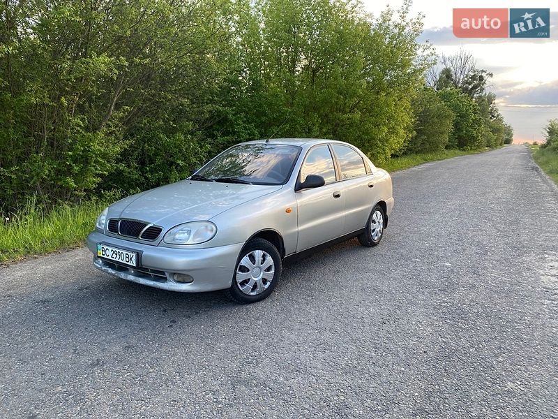 Седан Daewoo Lanos 2008 в Ременеві