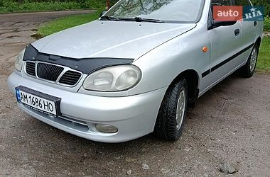 Седан Daewoo Lanos 2004 в Житомире